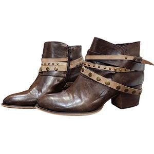 Wanted Western Inspired low heel ankle boots With Wraparound Studded Straps Sz 8